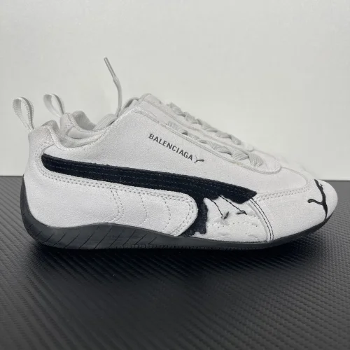 Balenciaga x Puma Speedcat Suede 'Distressed White Black' 白黑