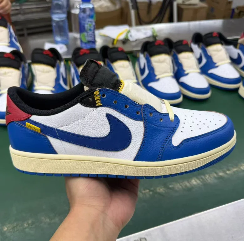 Union LA x Air Jordan 1 Retro Low OG 白蓝黄